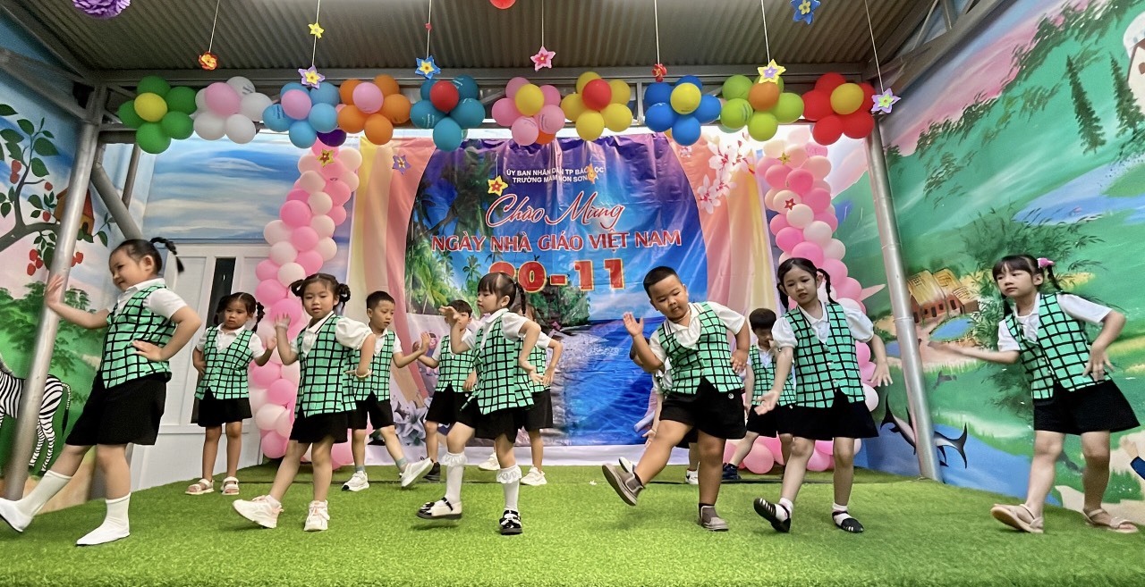 Lễ Hội ngày Nhà Giáo Việt Nam 20-11